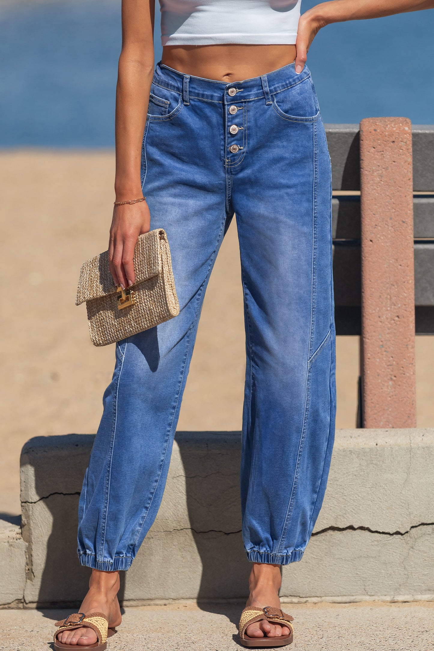 4 Buttons Front Tapered Casual Loose Fit Jeans