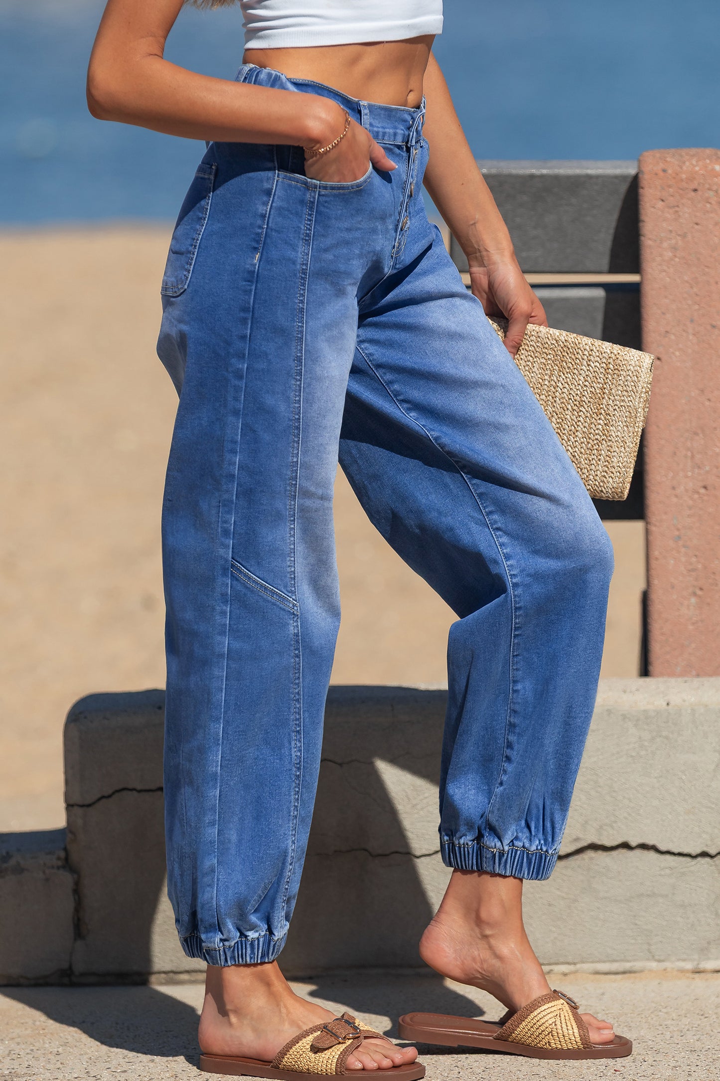 4 Buttons Front Tapered Casual Loose Fit Jeans
